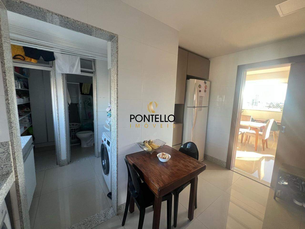 Apartamento à venda com 3 quartos, 185m² - Foto 7