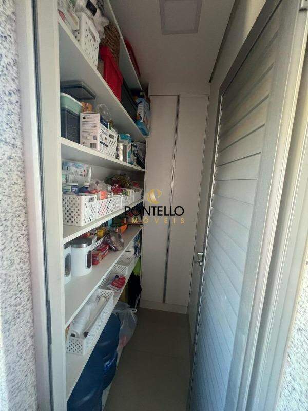 Apartamento à venda com 3 quartos, 185m² - Foto 12