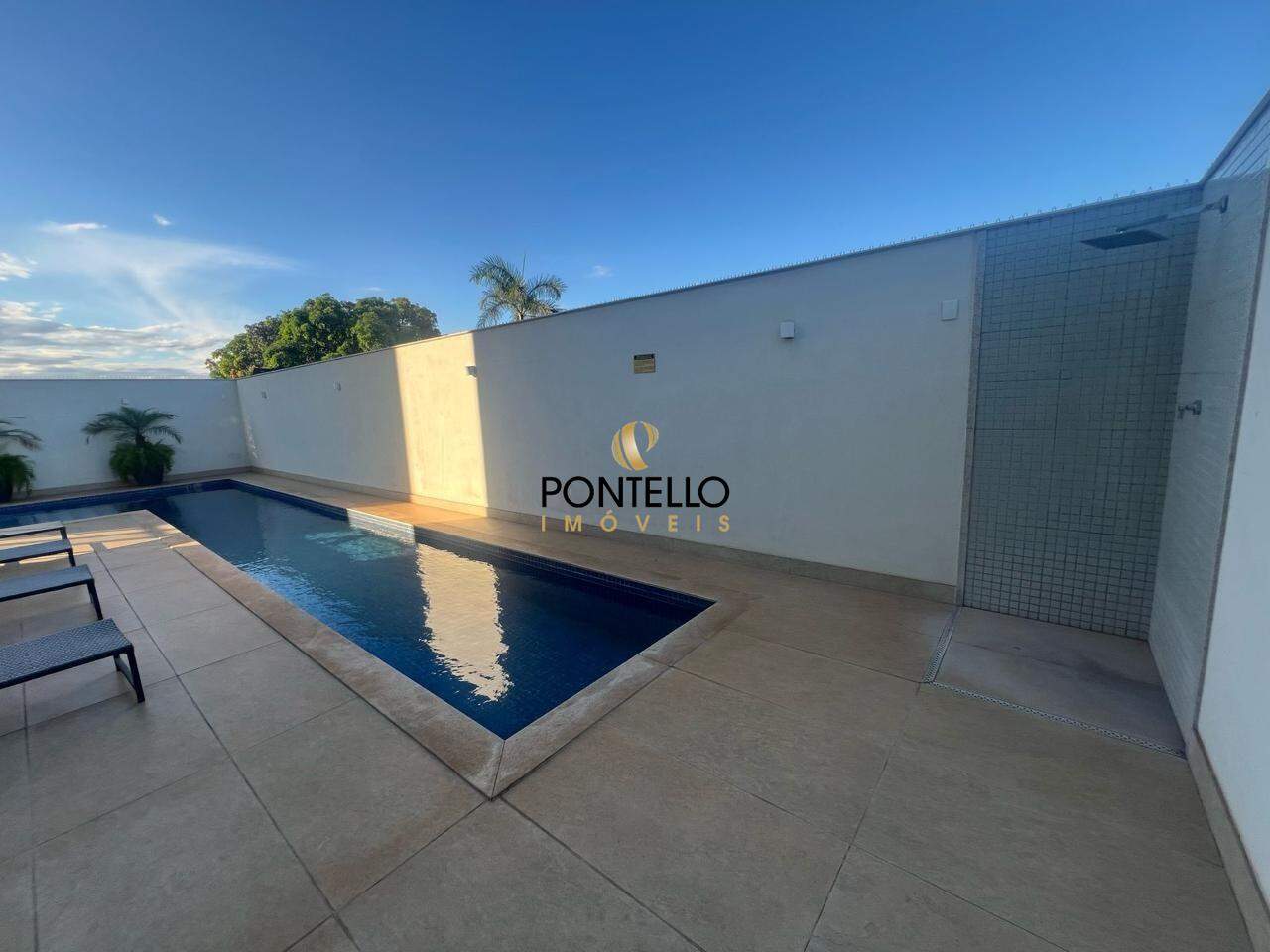 Apartamento à venda com 3 quartos, 185m² - Foto 19