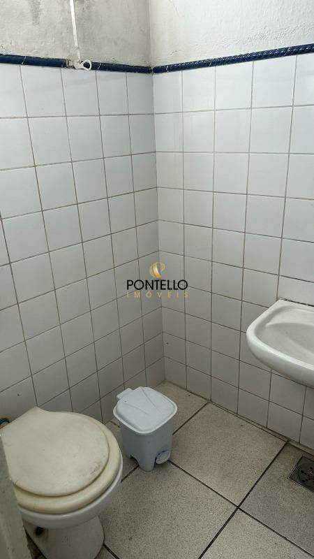 Casa à venda com 1 quarto, 400m² - Foto 20