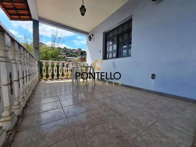 Casa à venda com 4 quartos, 336m² - Foto 10