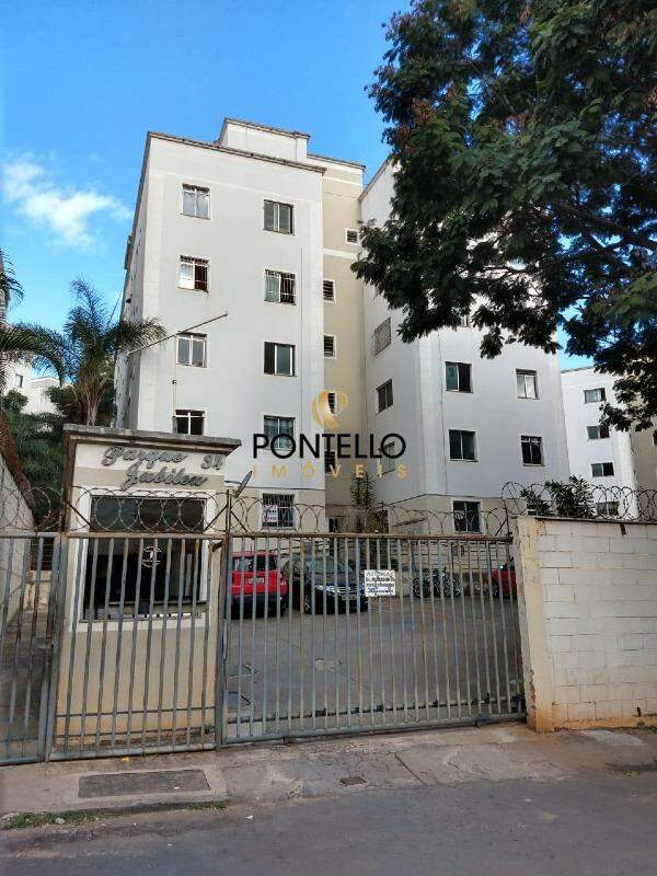 Apartamento à venda com 2 quartos, 49m² - Foto 2