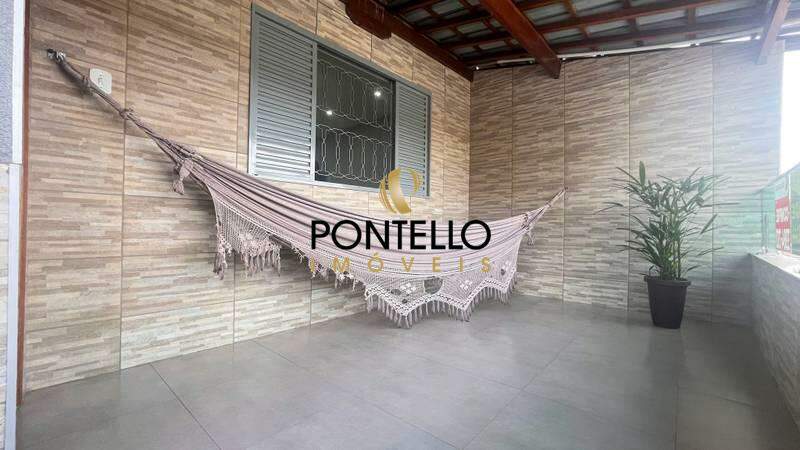 Casa à venda com 3 quartos, 201m² - Foto 3