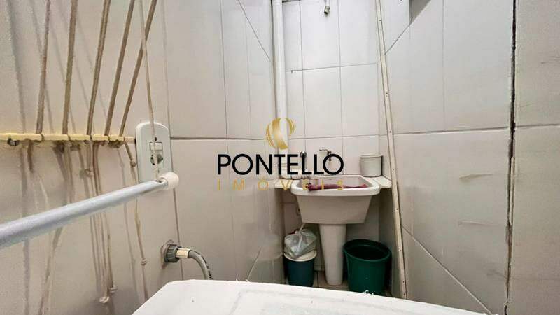Apartamento à venda com 2 quartos, 62m² - Foto 3