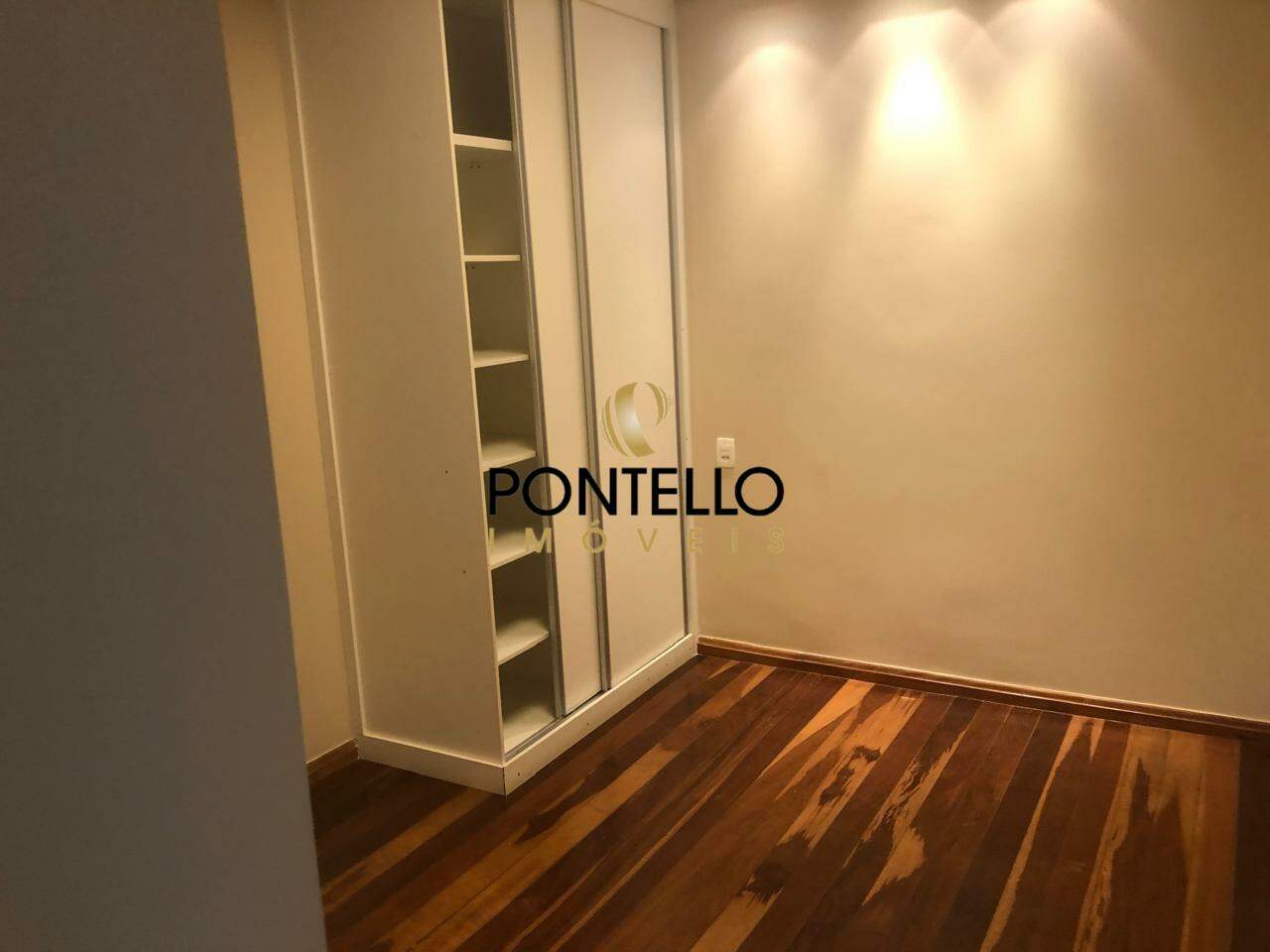 Apartamento para alugar com 3 quartos, 180m² - Foto 23