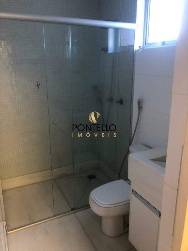 Apartamento para alugar com 3 quartos, 180m² - Foto 14