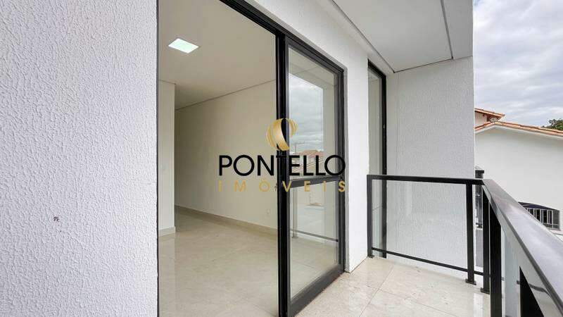 Casa à venda com 3 quartos, 215m² - Foto 17
