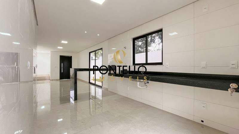 Casa à venda com 3 quartos, 215m² - Foto 22