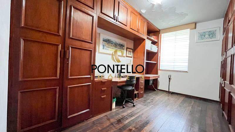Casa à venda com 4 quartos, 1000m² - Foto 15