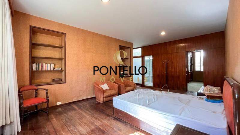 Casa à venda com 4 quartos, 1000m² - Foto 5