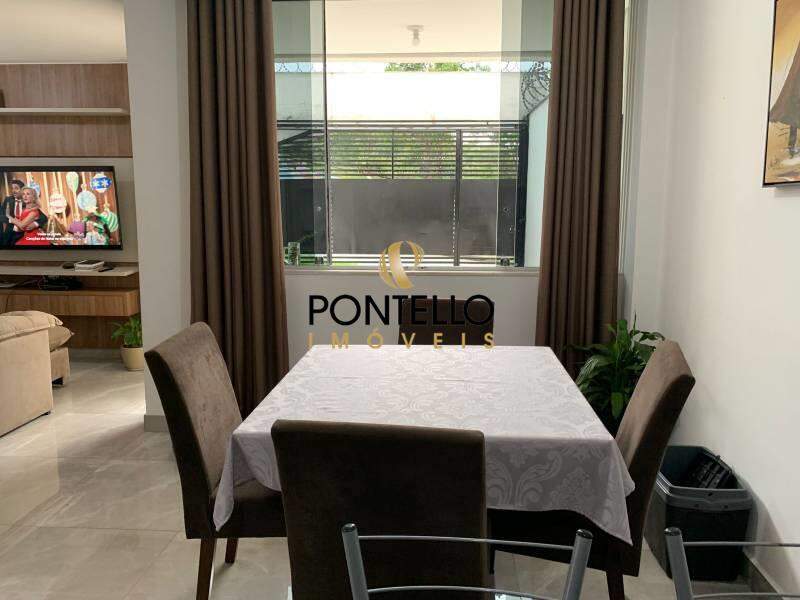 Casa à venda com 3 quartos, 93m² - Foto 4