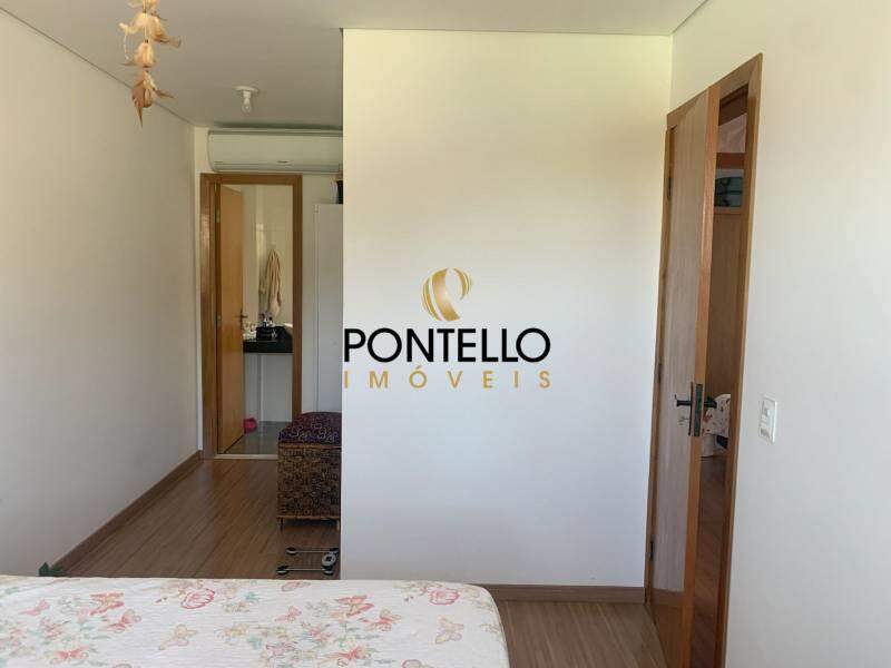 Casa à venda com 3 quartos, 93m² - Foto 8