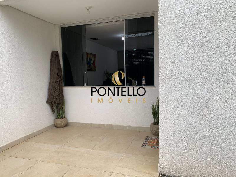 Casa à venda com 3 quartos, 93m² - Foto 9