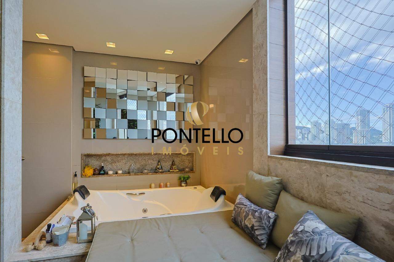 Apartamento à venda com 3 quartos, 245m² - Foto 13