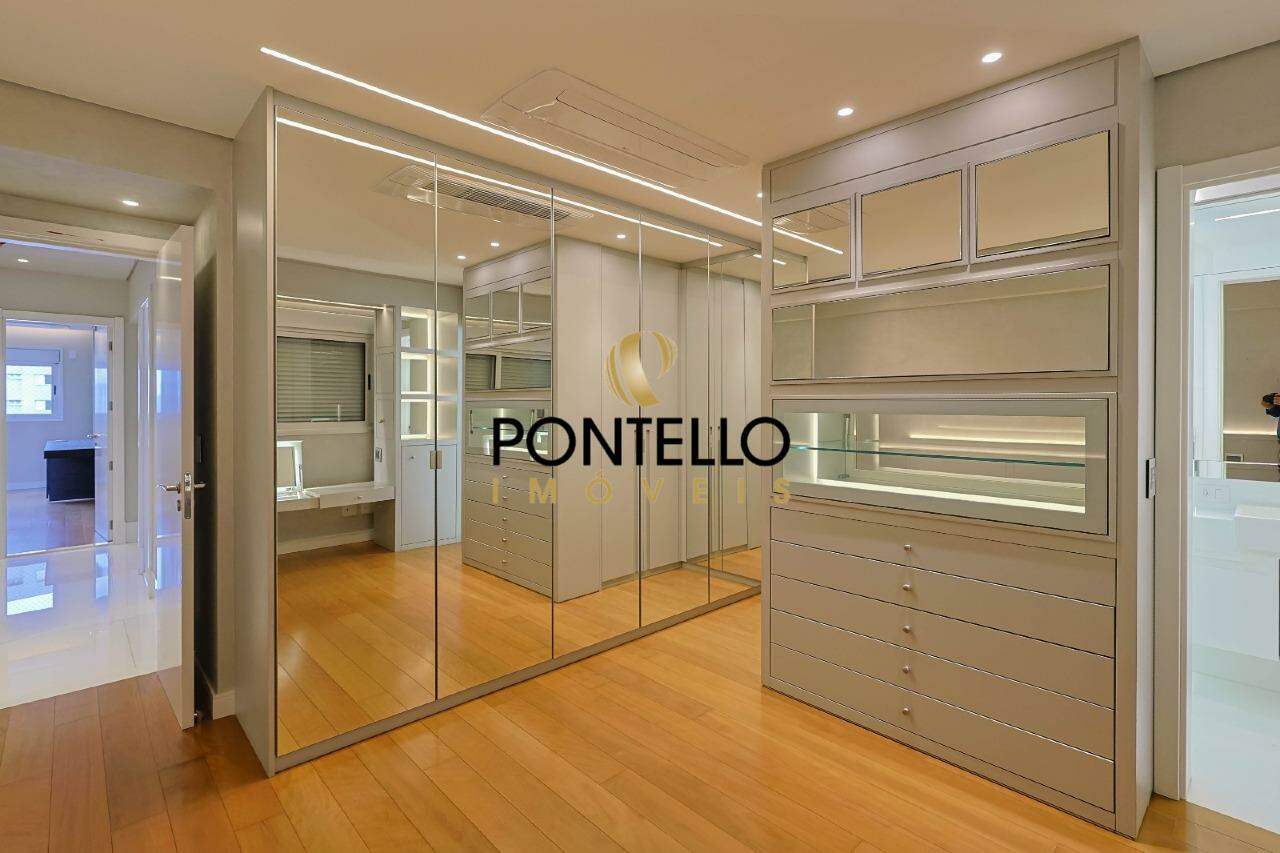 Apartamento para alugar com 3 quartos, 260m² - Foto 21