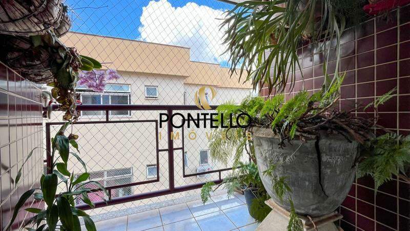 Cobertura à venda com 5 quartos, 180m² - Foto 3