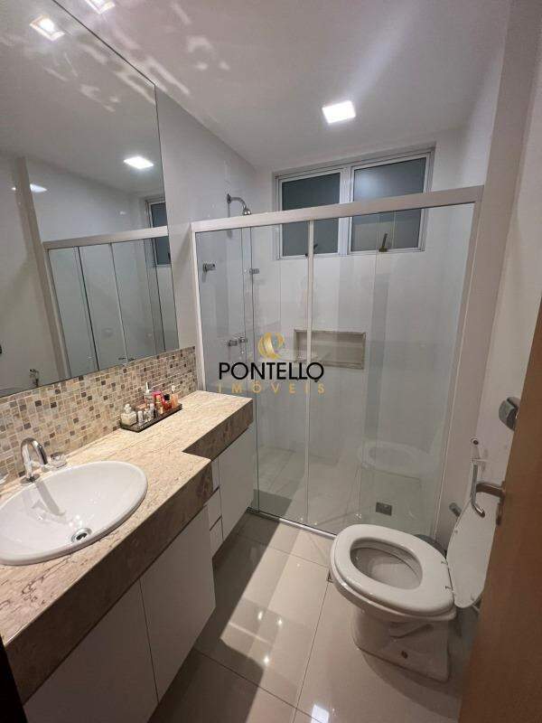 Apartamento à venda com 3 quartos, 166m² - Foto 11