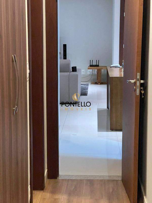Apartamento à venda com 3 quartos, 166m² - Foto 17