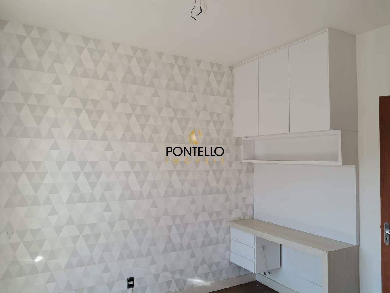 Casa à venda com 2 quartos, 110m² - Foto 14