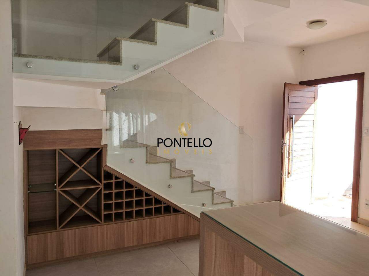 Casa à venda com 2 quartos, 110m² - Foto 6