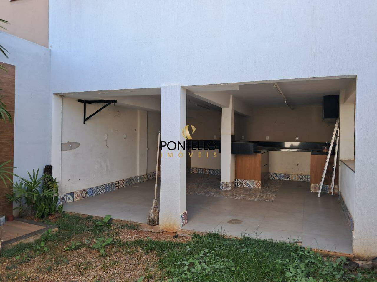 Casa à venda com 2 quartos, 110m² - Foto 21