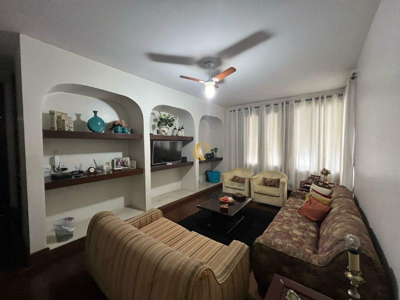 Casa para alugar com 6 quartos, 800m² - Foto 9