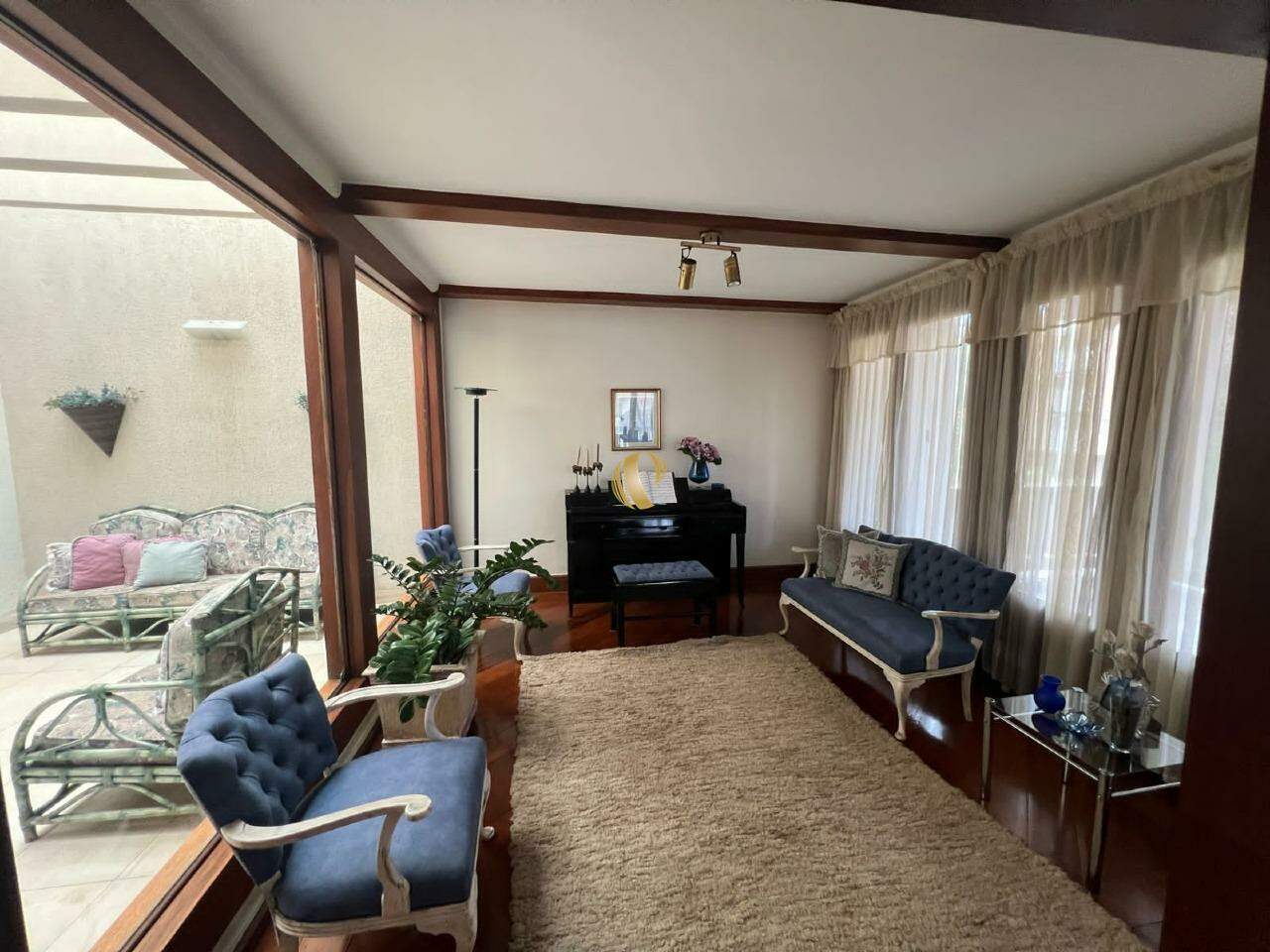 Casa para alugar com 6 quartos, 800m² - Foto 13