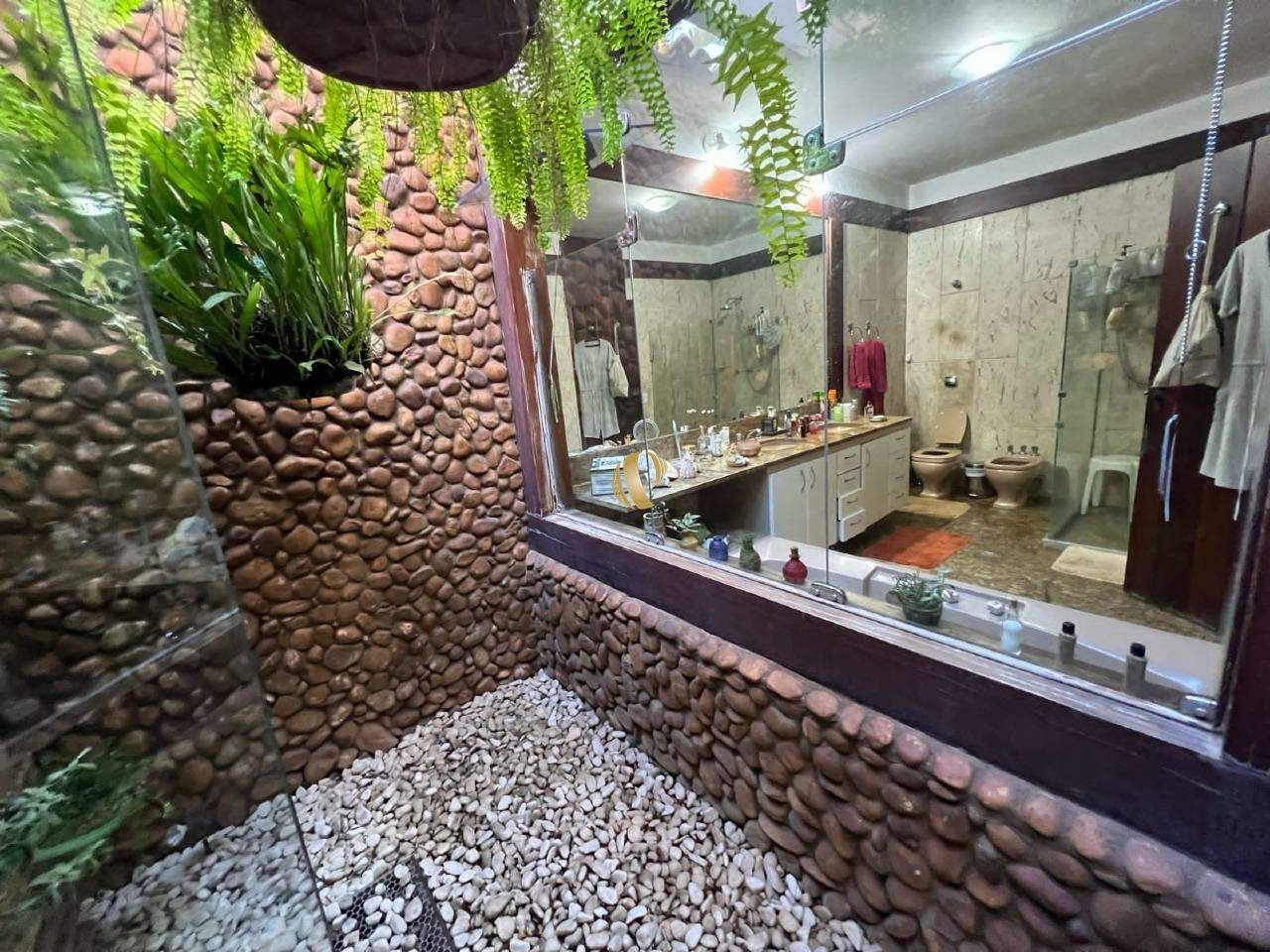 Casa para alugar com 6 quartos, 800m² - Foto 25