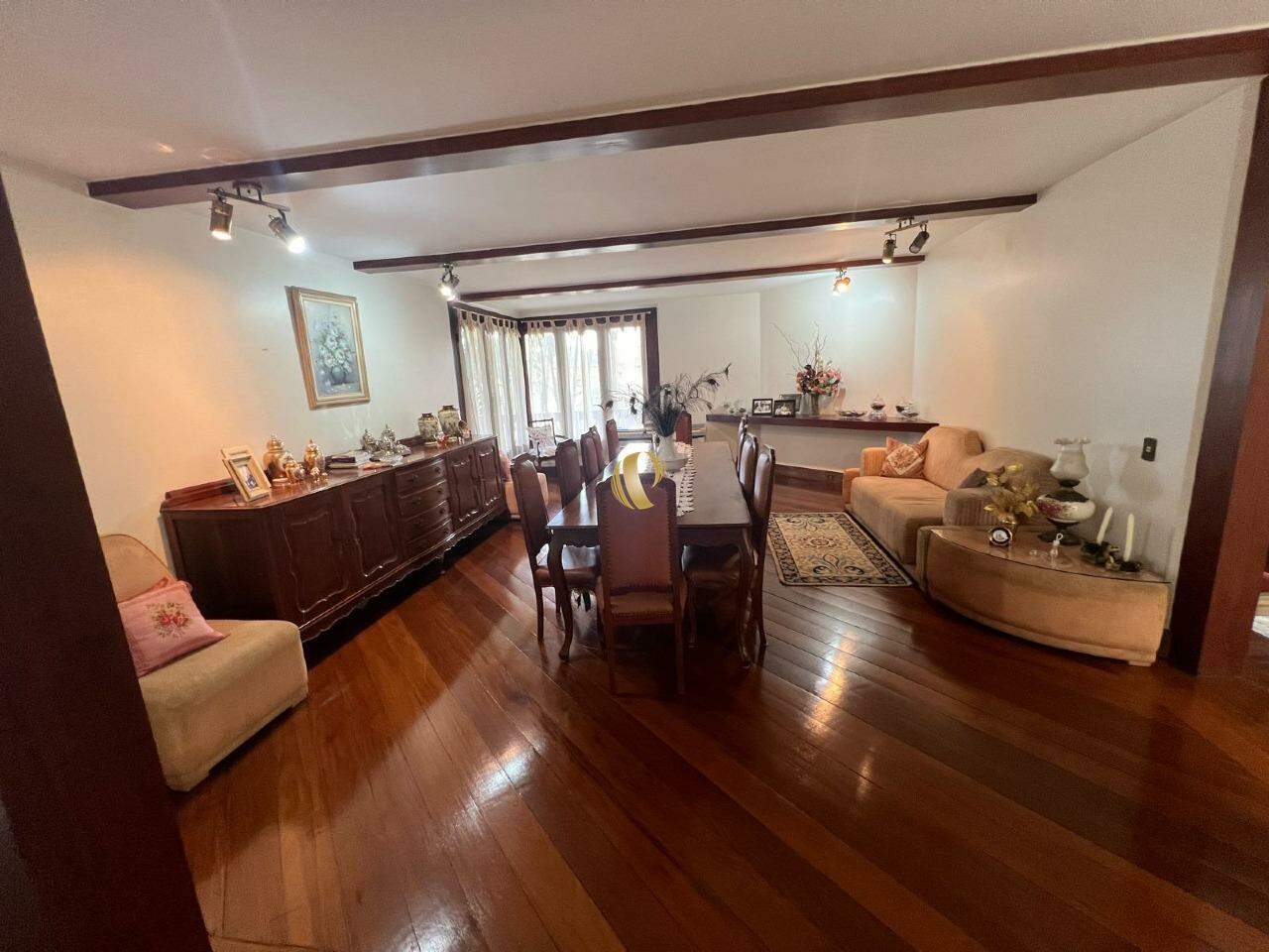 Casa para alugar com 6 quartos, 800m² - Foto 8