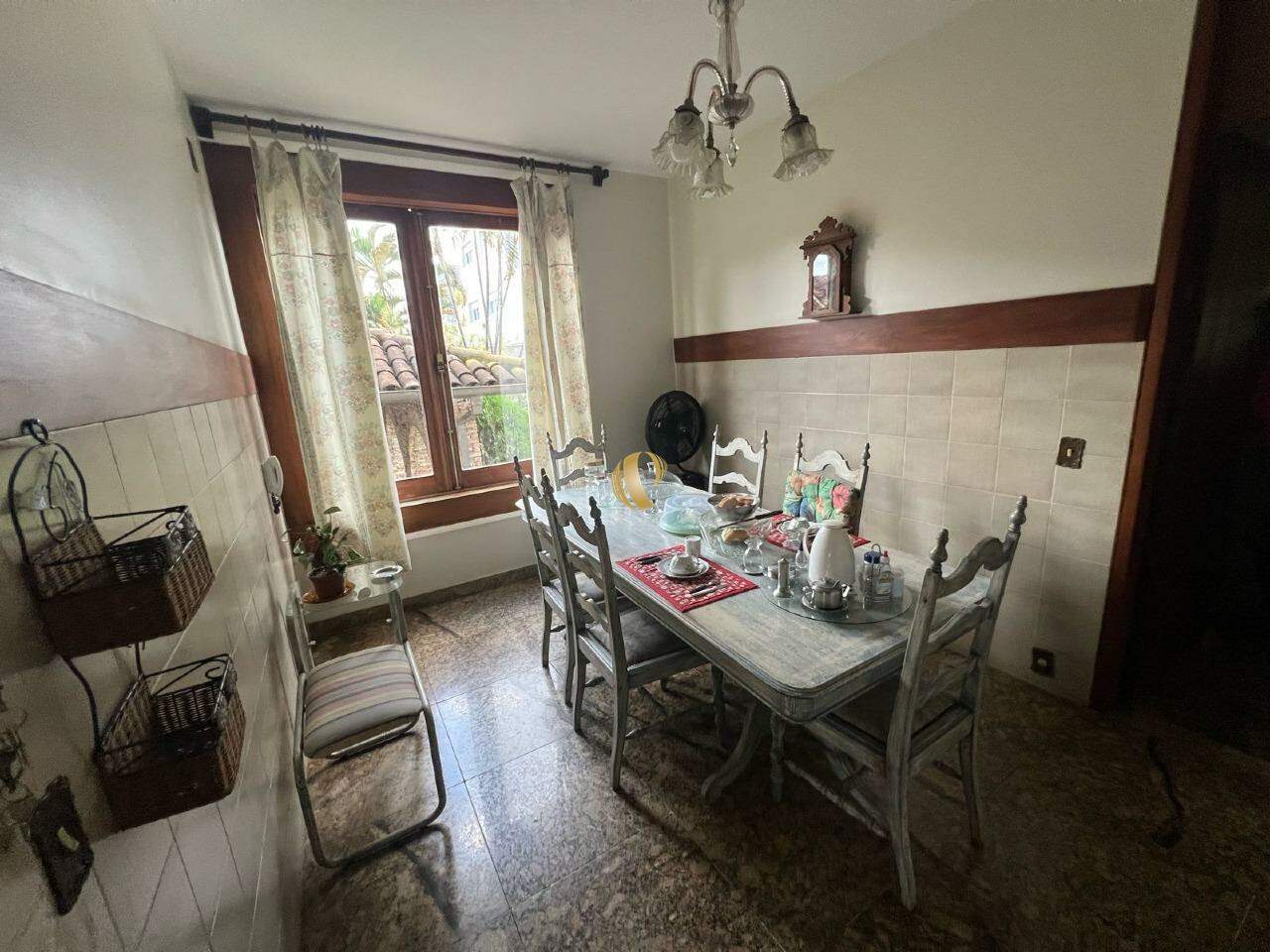 Casa para alugar com 6 quartos, 800m² - Foto 5