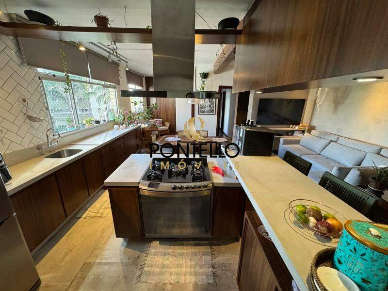Apartamento à venda com 3 quartos, 95m² - Foto 15