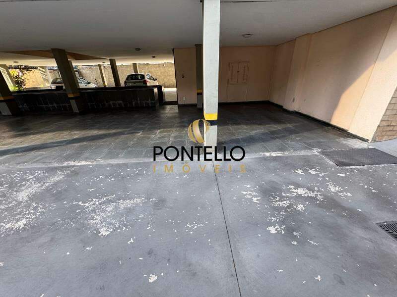 Apartamento à venda com 3 quartos, 95m² - Foto 18