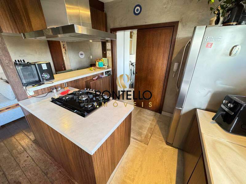 Apartamento à venda com 3 quartos, 95m² - Foto 21