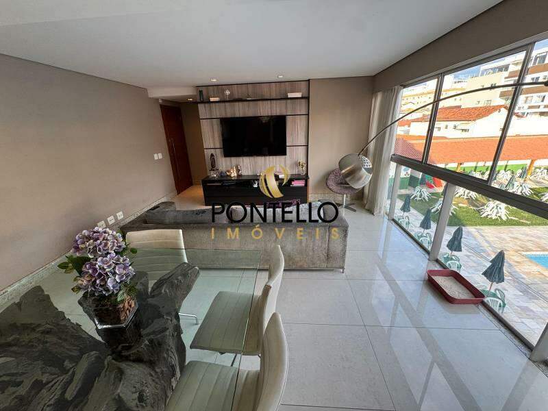 Cobertura à venda com 5 quartos, 271m² - Foto 1
