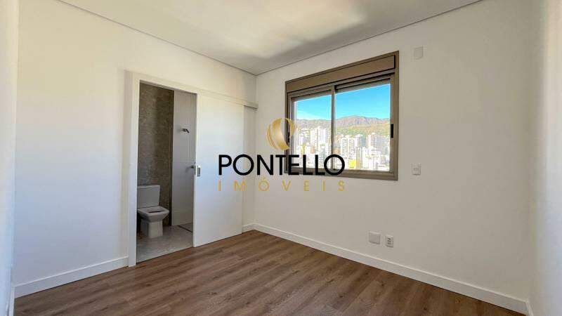 Cobertura à venda com 4 quartos, 253m² - Foto 7