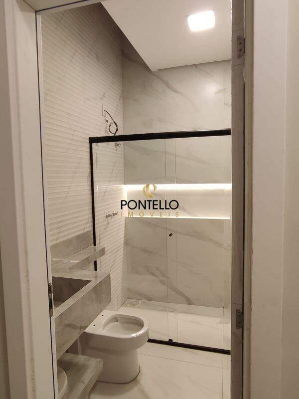 Casa à venda com 3 quartos, 178m² - Foto 13