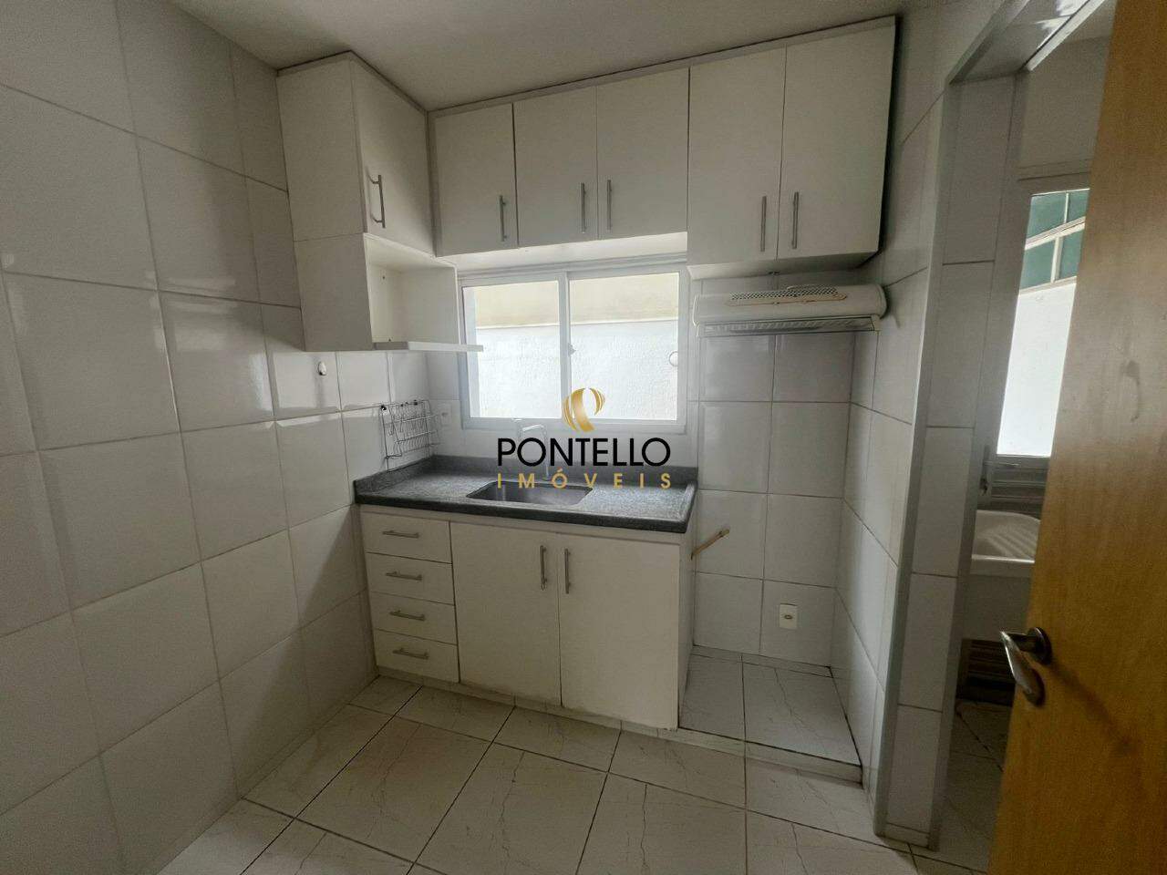 Apartamento para alugar com 3 quartos, 115m² - Foto 5