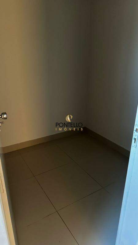 Apartamento para alugar com 3 quartos, 151m² - Foto 4