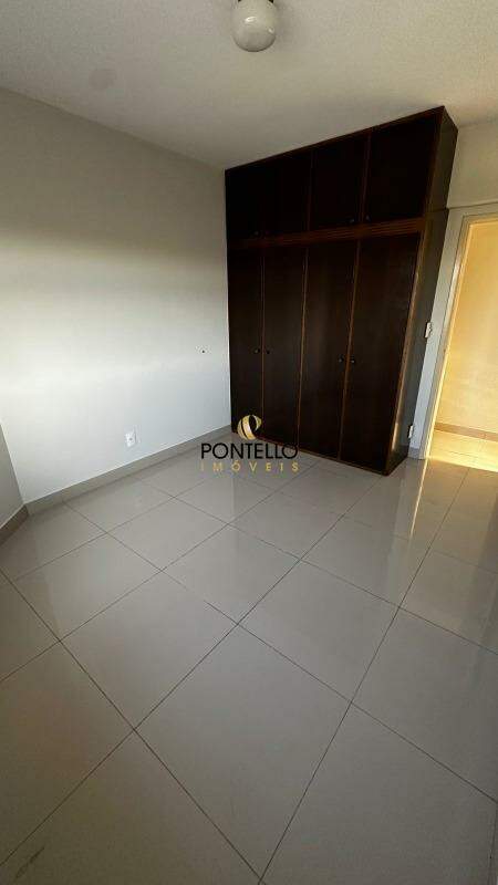 Apartamento para alugar com 3 quartos, 151m² - Foto 6