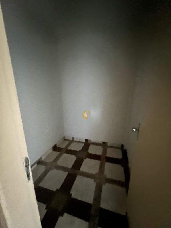 Apartamento para alugar com 4 quartos, 136m² - Foto 9