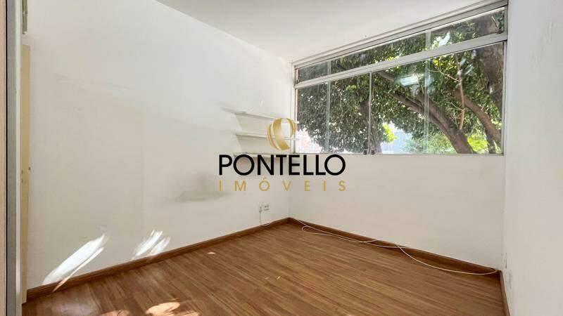 Apartamento à venda com 3 quartos, 120m² - Foto 12