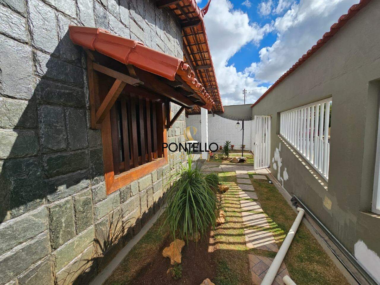 Casa para alugar com 5 quartos, 174m² - Foto 5