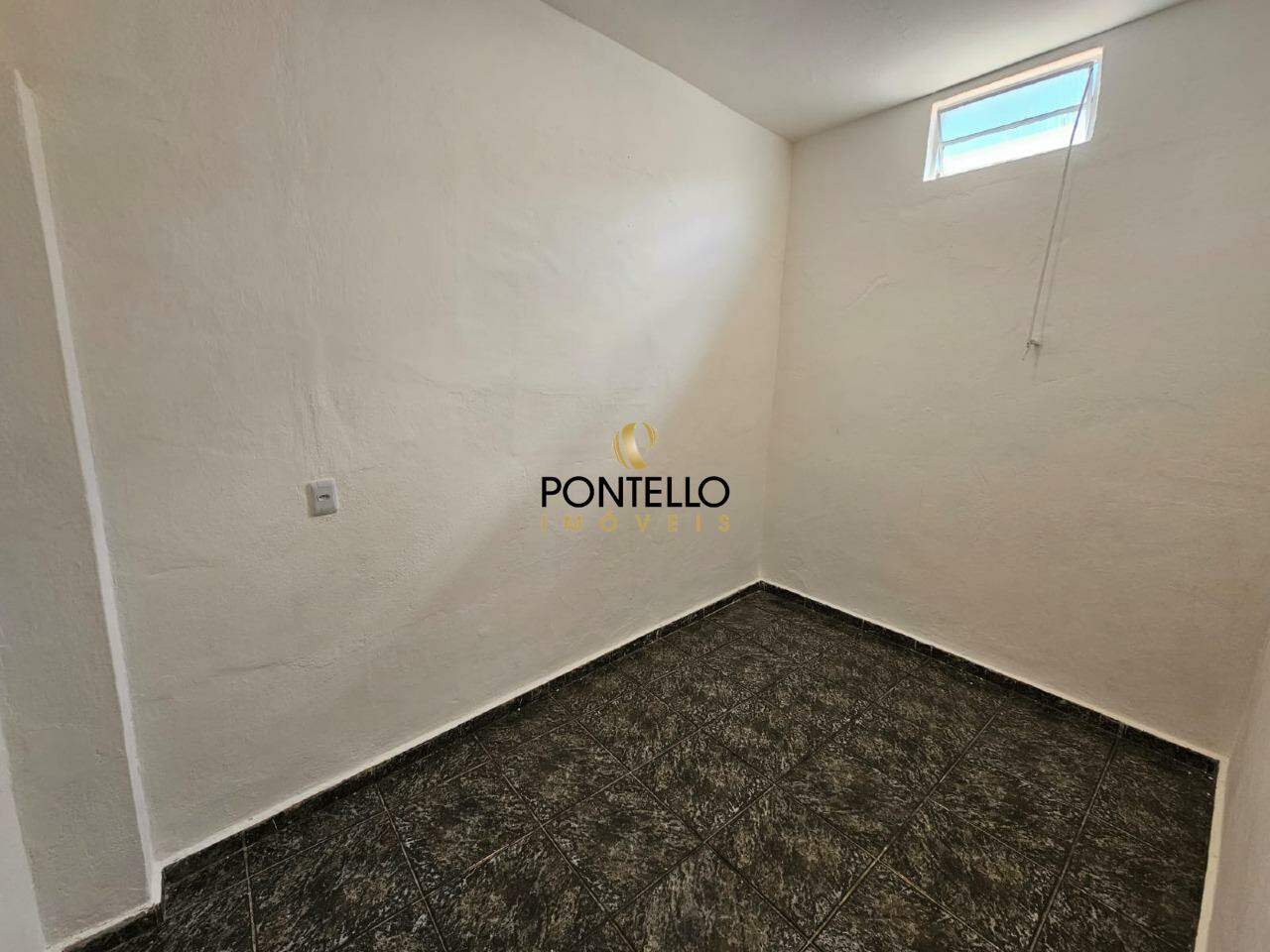Casa para alugar com 3 quartos, 66m² - Foto 10