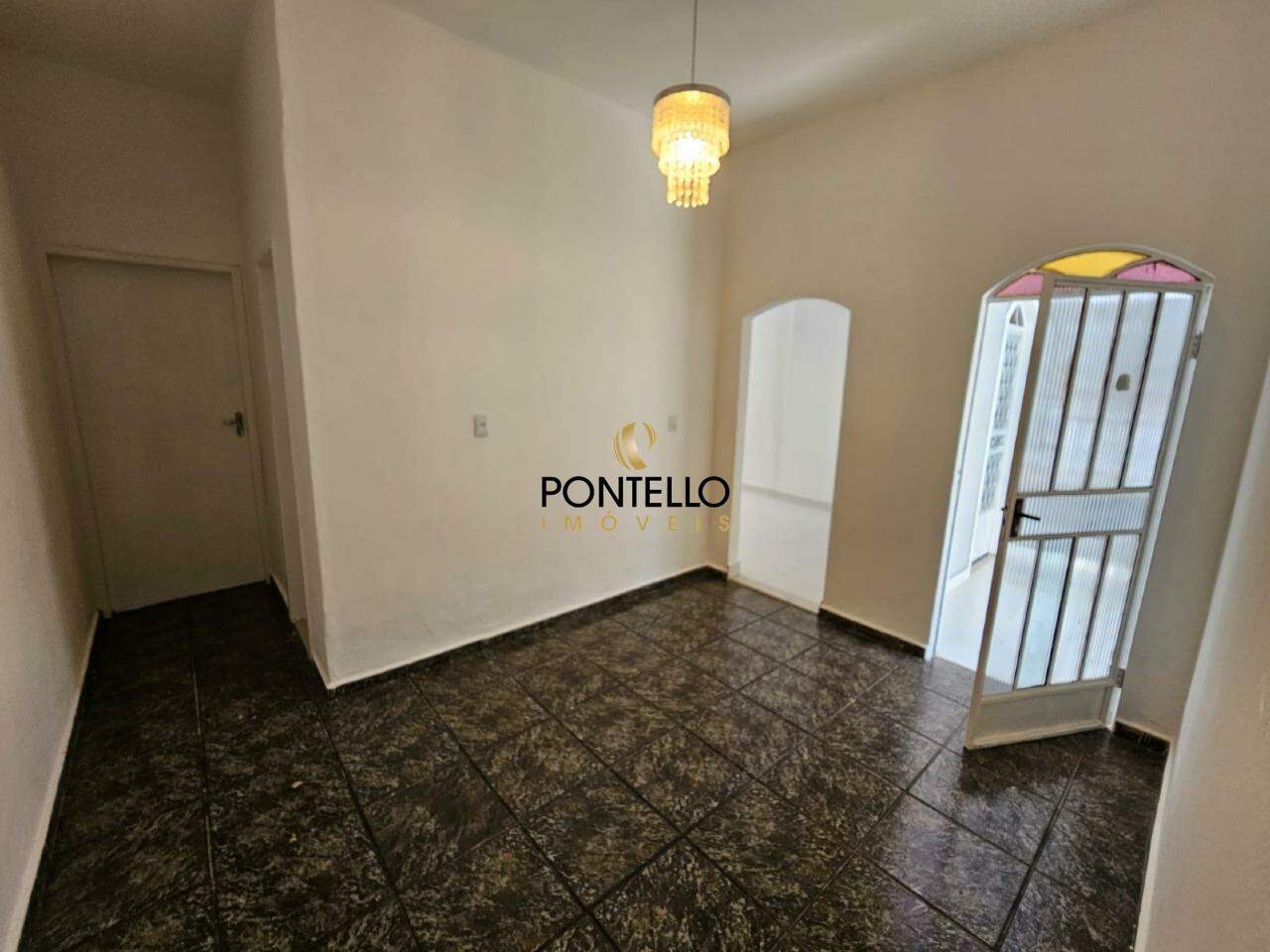 Casa para alugar com 3 quartos, 66m² - Foto 6