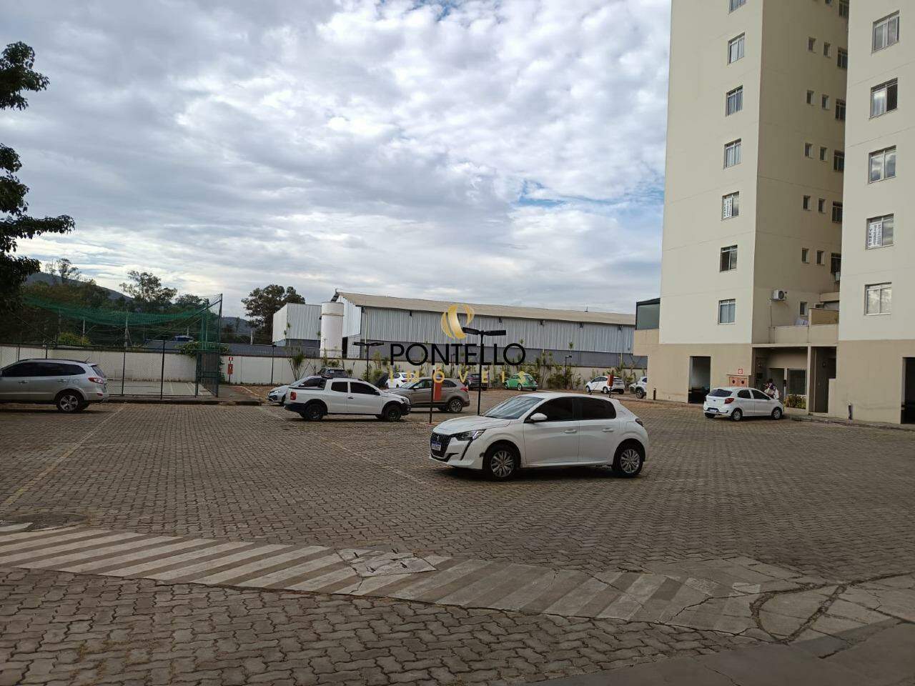 Apartamento à venda com 2 quartos, 59m² - Foto 25