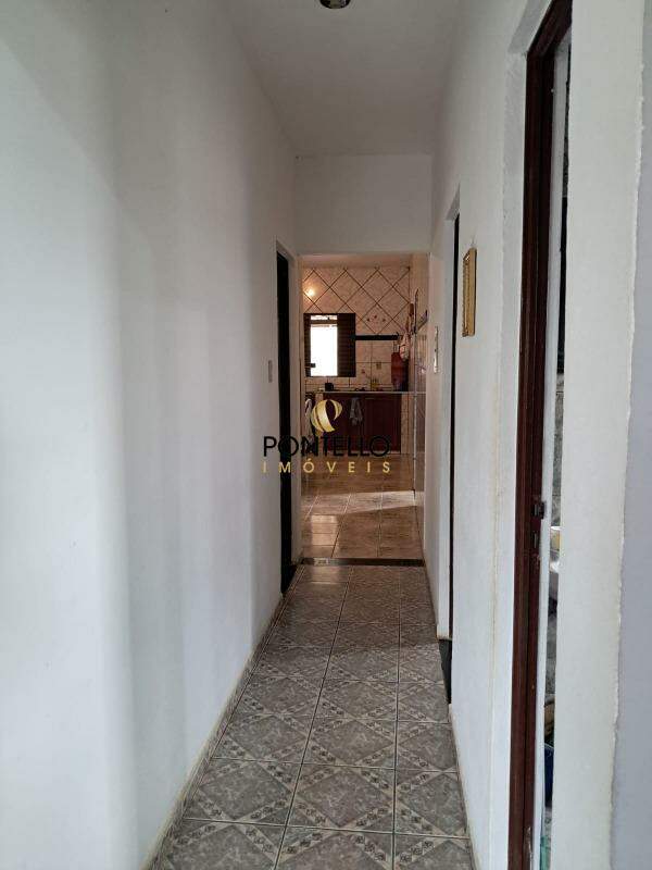 Casa à venda com 3 quartos, 194m² - Foto 15