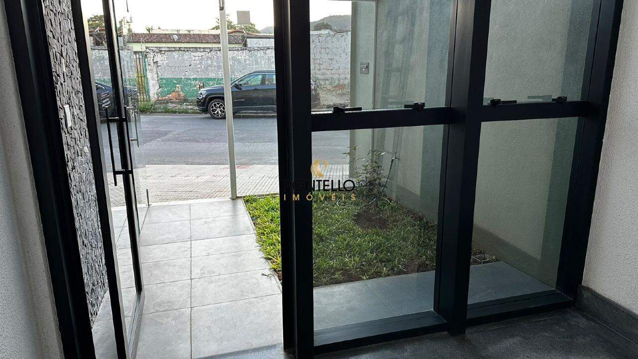 Apartamento à venda com 2 quartos, 113m² - Foto 3