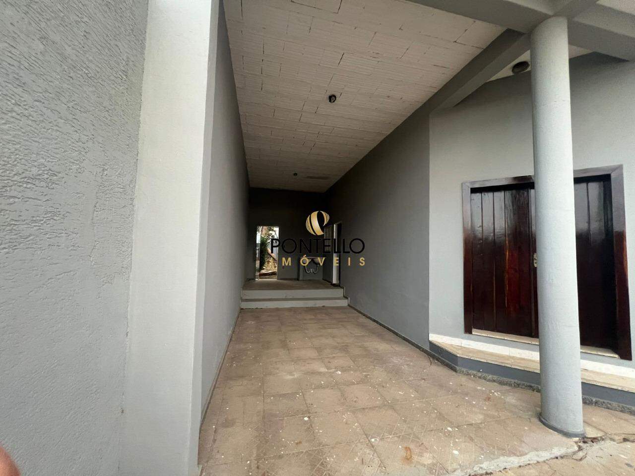 Casa à venda com 2 quartos, 250m² - Foto 3