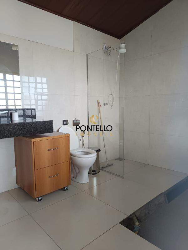 Casa à venda com 6 quartos, 172m² - Foto 18