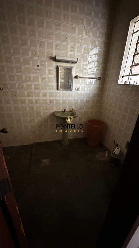 Casa para alugar com 3 quartos, 177m² - Foto 10